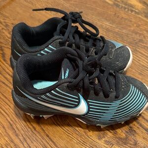 Nike Kids Black and Teal Softball Cleats